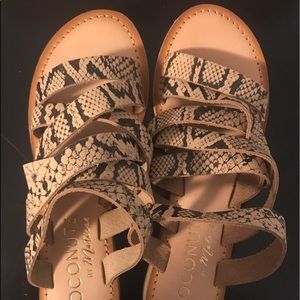 Coconuts by Matisse ladies sandals
